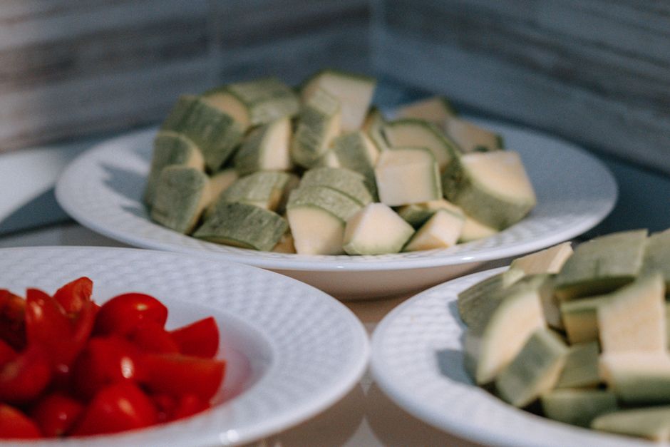 A Slower Approach to Sustainable Weight Change Versus Crash Diets, Made Simple
