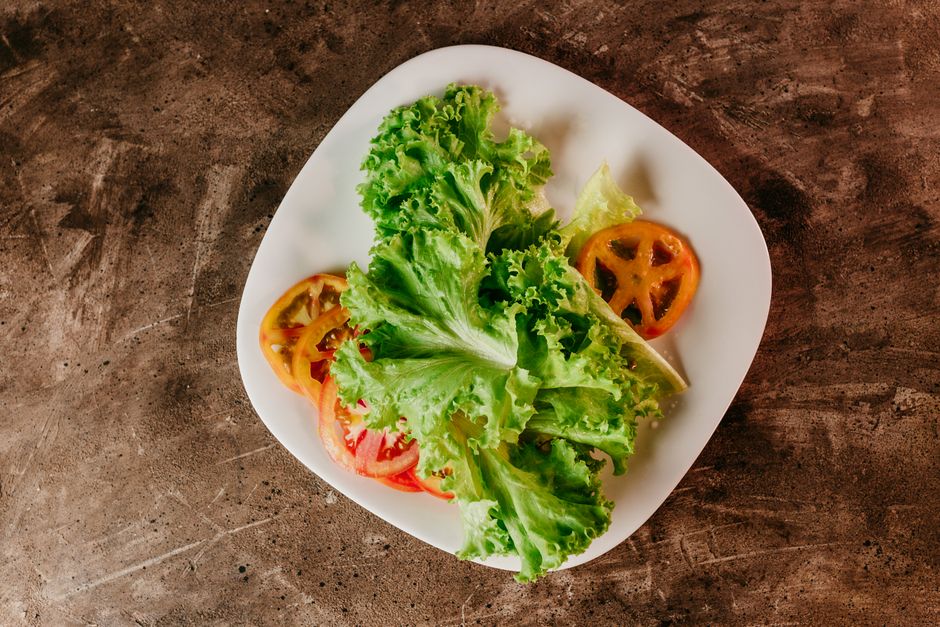 A Step-by-Step Look at Portions Without Counting Calories, Without Overthinking It
